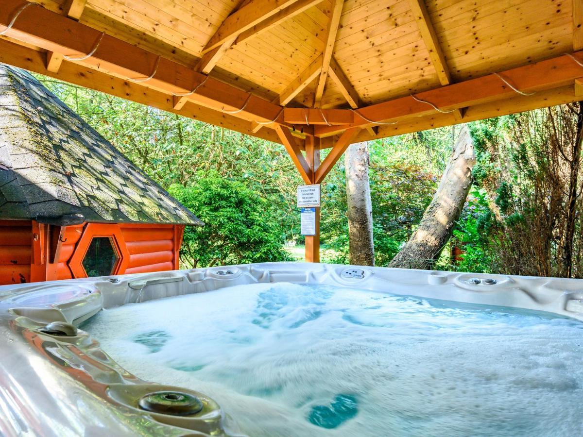 Eden House Villa อัลเวอร์สตัน ภายนอก รูปภาพ